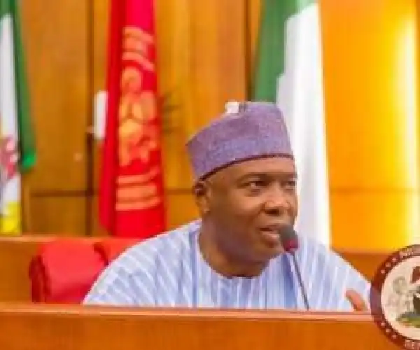 Supreme Court Suspends Bukola Saraki’s Trial At CCT